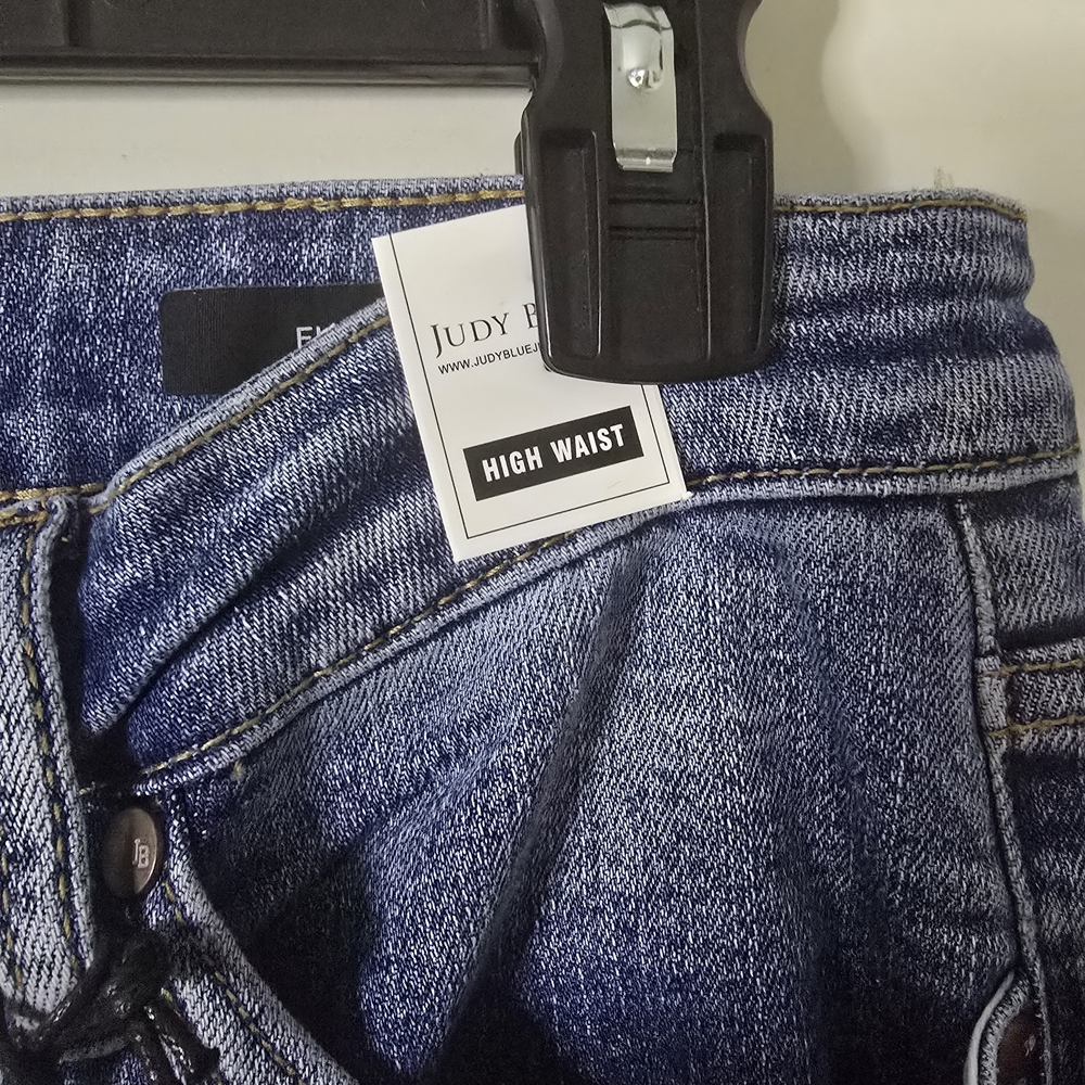 Judy Blue High Waist Flare Jeans - Picture 4 of 4
